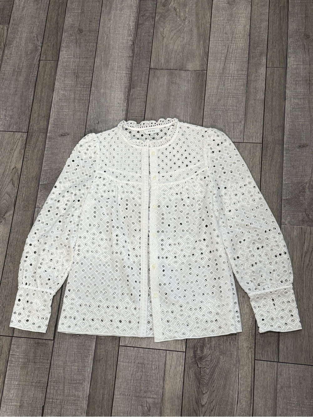 Reiss Yasmin Embroidered Top - Picture 2 of 15